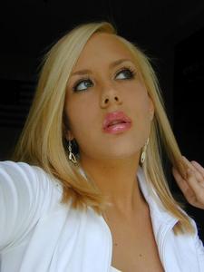 Godsend Young Pussy Sabrina Moore Teen-porn Cum-shot