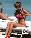 th_45177_Jesica_Cirio_Bikini_Candids_on_the_Beach_in_Miami_October_29_2012_15_122_66lo.jpg