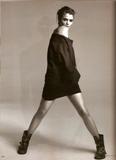 th_67841_Helena_Christensen_-_Vogue_4-2007_Germany_272_123_725lo.jpg