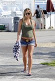 th_61319_celebrity_paradise.com_TheElder_CarmenElectra2011_08_16_OnSetof2HeadedSharkAttackintheFloridaKeys14_122_94lo.JPG